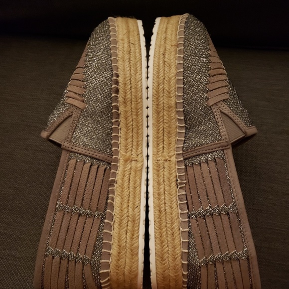 Metallic Steven (Madden) Natural Comfort - Picture 2 of 4